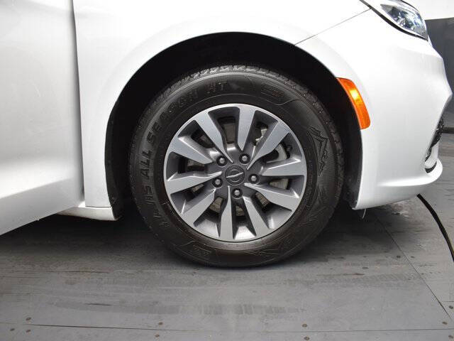 2024 Chrysler Pacifica Plug-In Hybrid