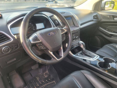 2016 Ford Edge Titanium