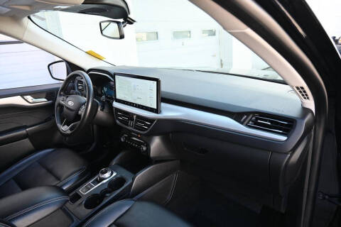 2024 Ford Escape Platinum