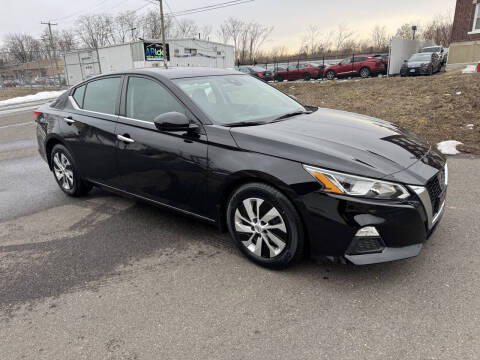 2021 Nissan Altima for sale at ARide Auto Sales LLC in New Britain CT