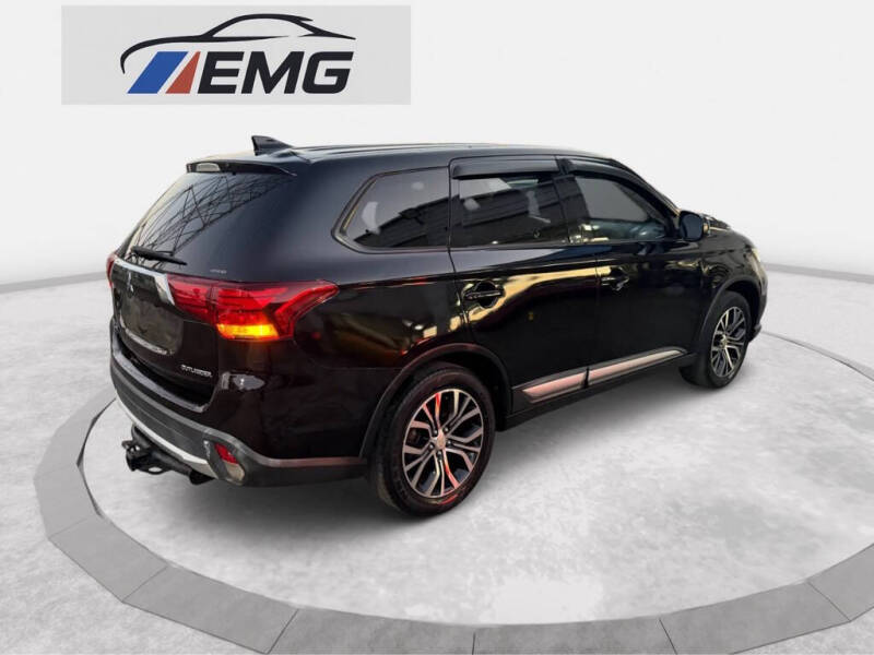 2018 Mitsubishi Outlander SE