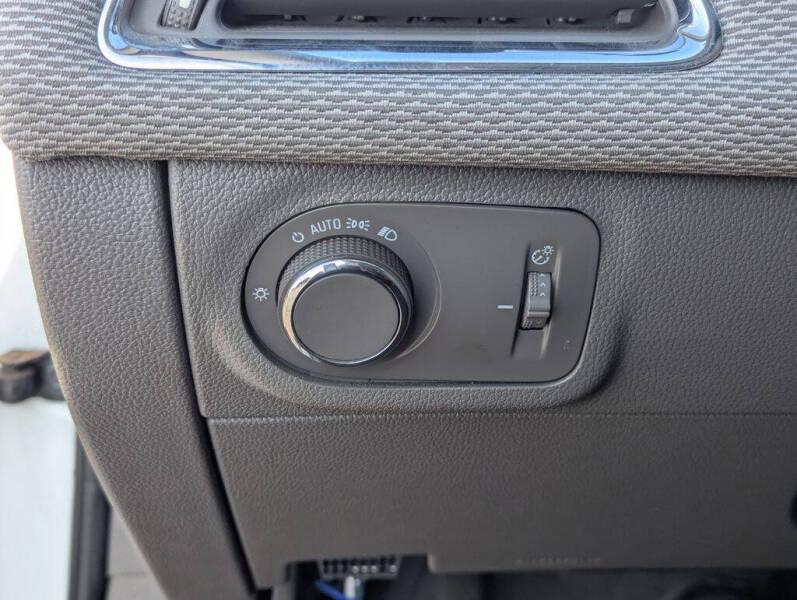 2018 Chevrolet Cruze LS Auto