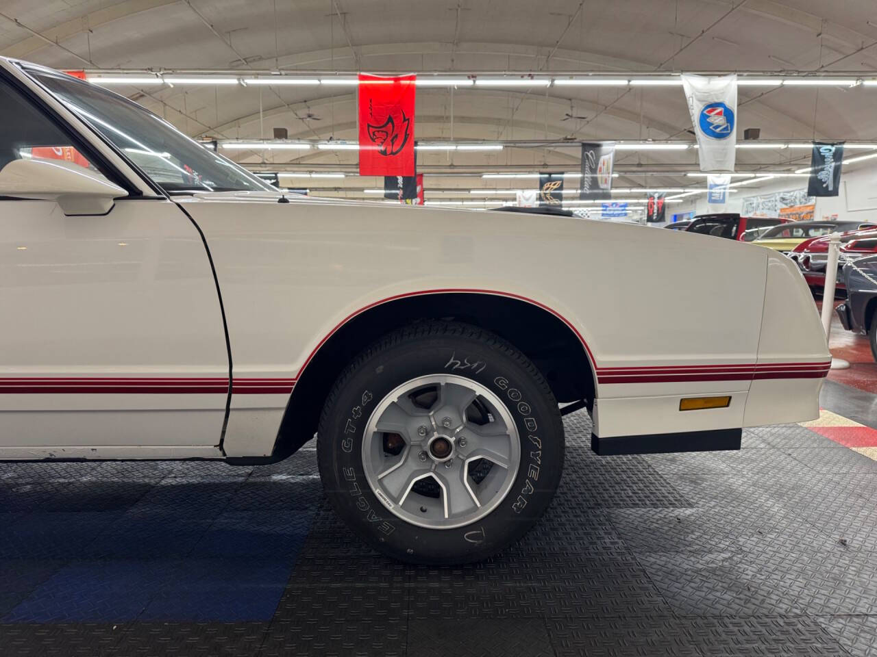 1988 Chevrolet Monte Carlo 27