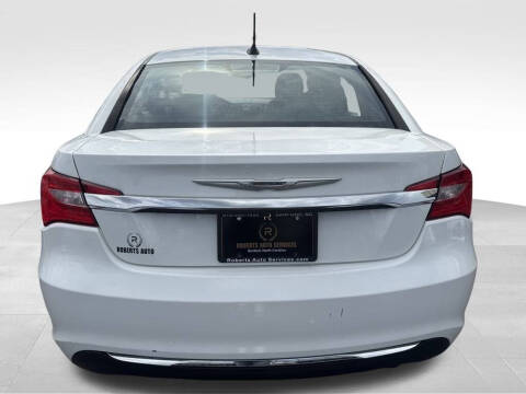 2012 Chrysler 200 Limited