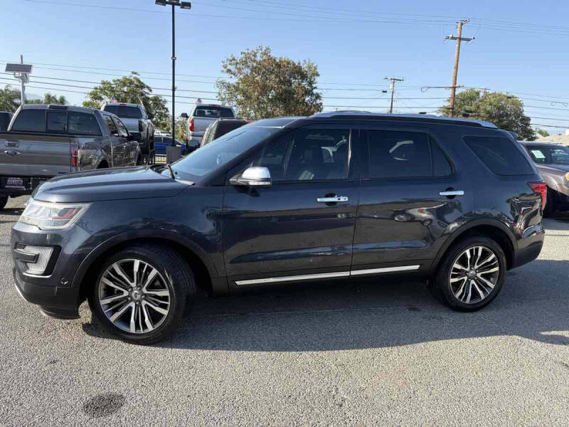 2017 Ford Explorer Platinum