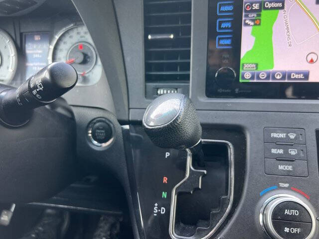 2015 Toyota Sienna