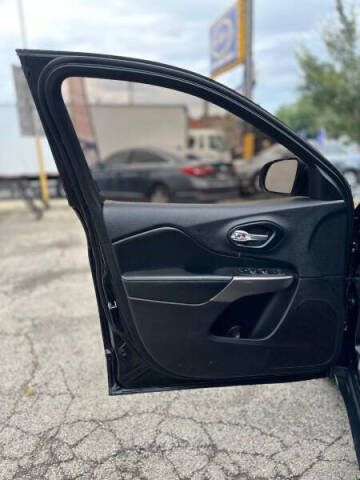 2019 Jeep Cherokee Latitude