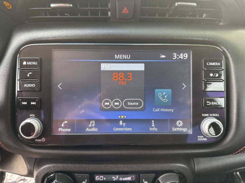2023 Nissan Kicks SR