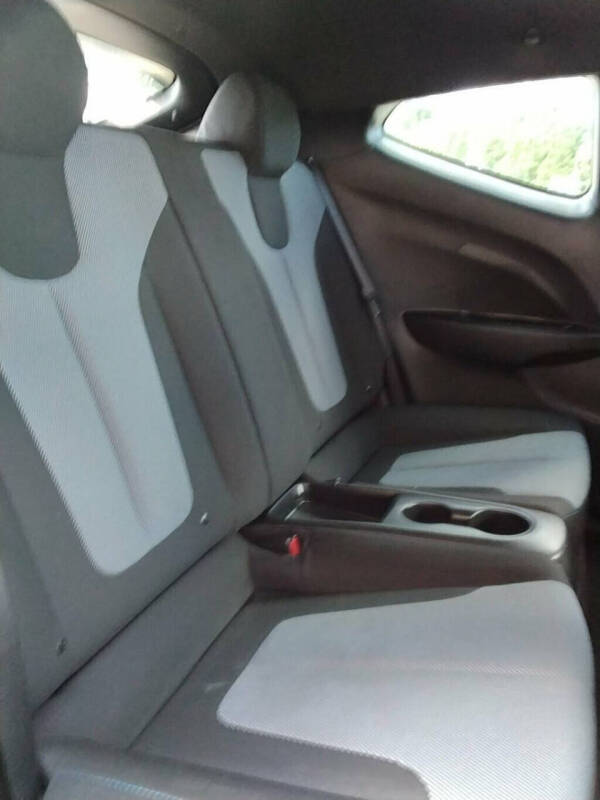 2019 Hyundai Veloster