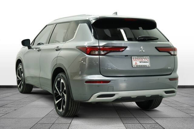 2022 Mitsubishi Outlander SEL