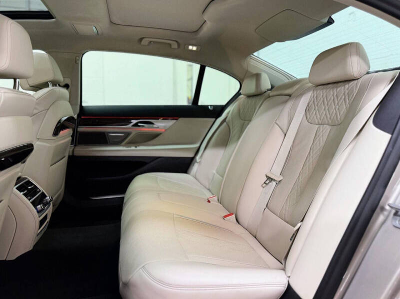 2021 BMW 7 Series 750i xDrive