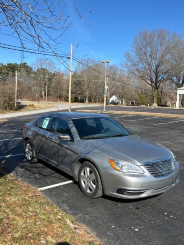 2013 Chrysler 200 LX