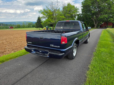 2003 Chevrolet S-10 LS