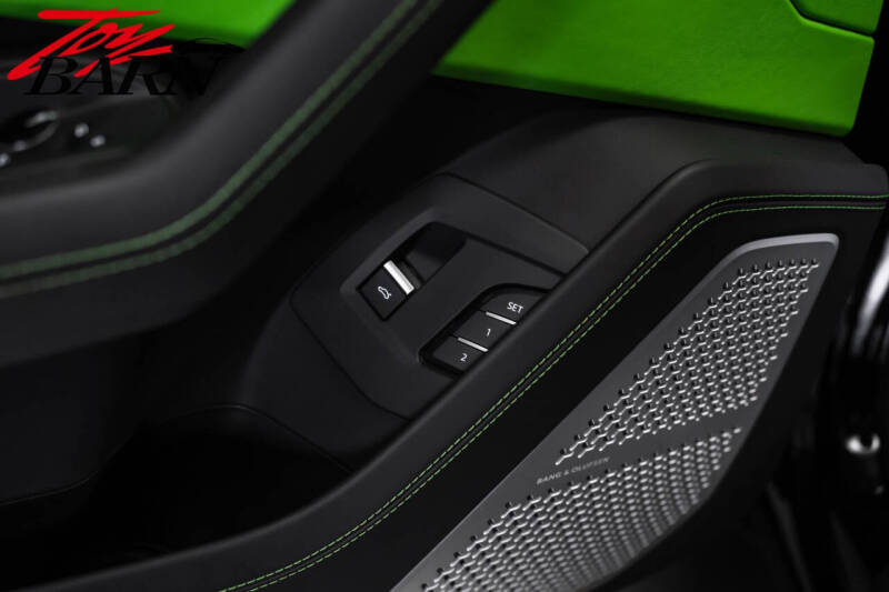 2022 Lamborghini Urus
