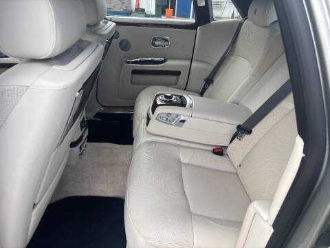 2012 Rolls-Royce Ghost