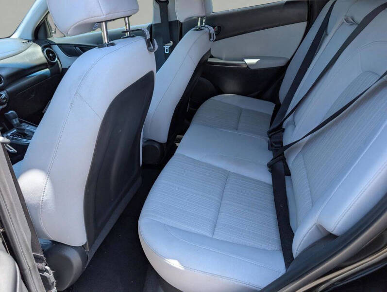 2022 Hyundai Kona SEL