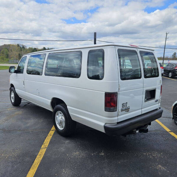 2007 Ford E-Series E-350 SD XLT