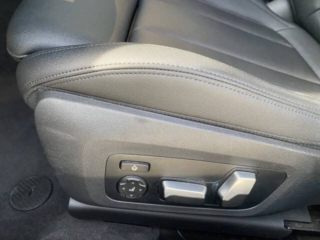 2021 BMW 3 Series 330e xDrive