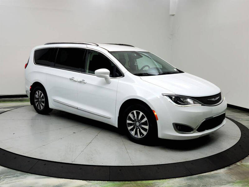 2020 Chrysler Pacifica Touring L Plus