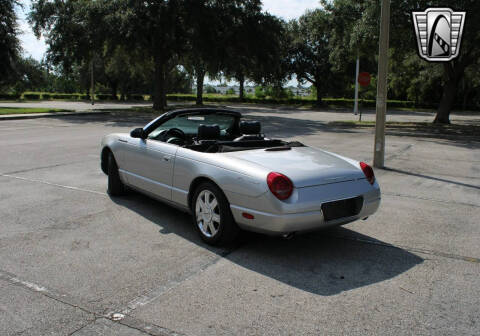 2004 Ford Thunderbird Deluxe