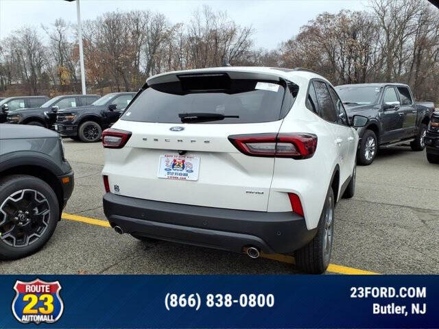 2026 Ford Escape ST-Line