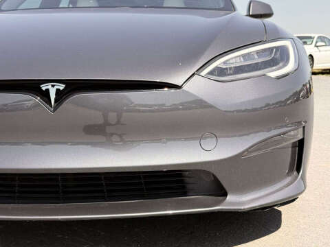 2022 Tesla Model S Plaid