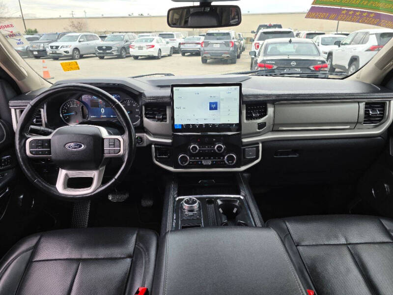 2023 Ford Expedition MAX XLT