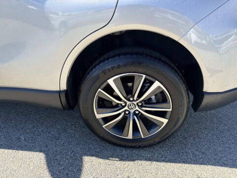 2021 Toyota Venza LE