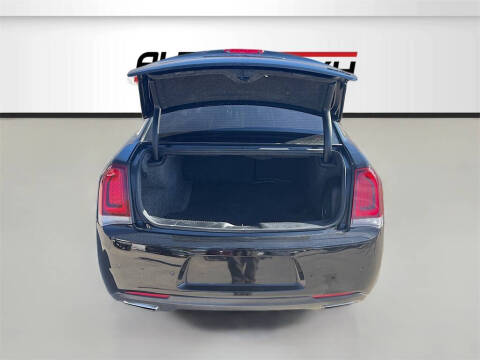 2022 Chrysler 300 S V6