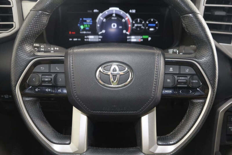 2023 Toyota Tundra Limited HV