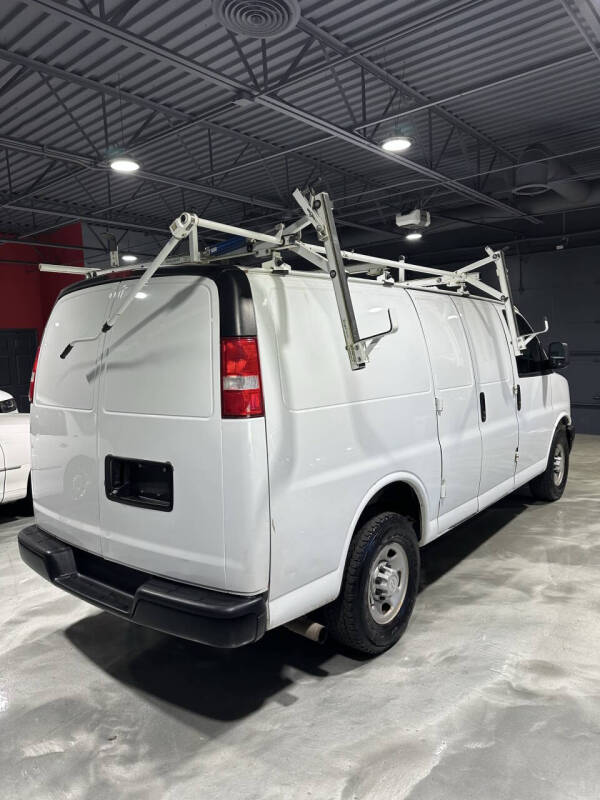 2019 Chevrolet Express 2500