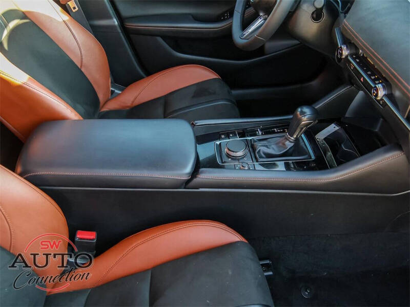 2024 Mazda Mazda3 Hatchback 2.5 Carbon Turbo