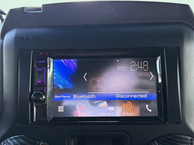 2017 Jeep Wrangler Willys Wheeler