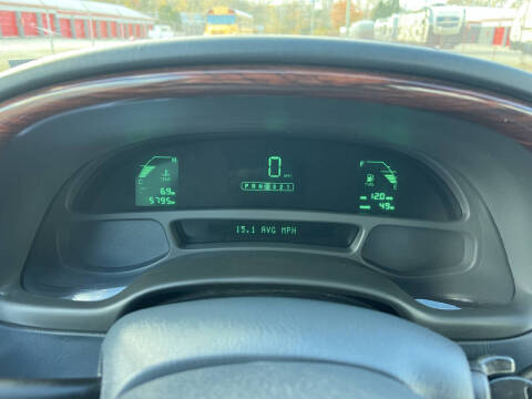 2004 Cadillac Professional CH