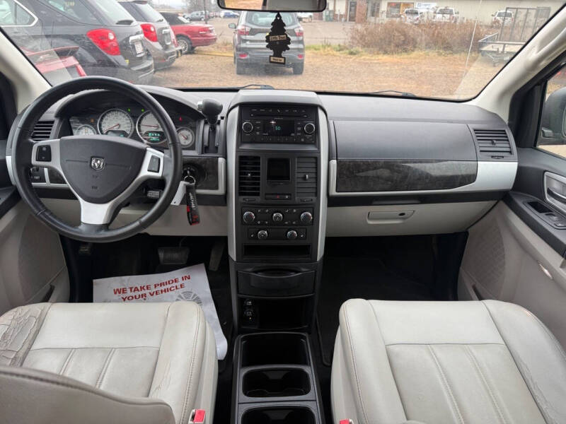 2010 Dodge Grand Caravan SXT