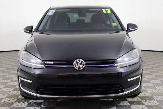 2017 Volkswagen e-Golf SE