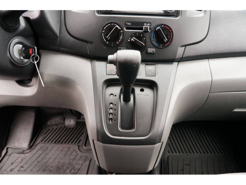 2018 Nissan NV200 SV