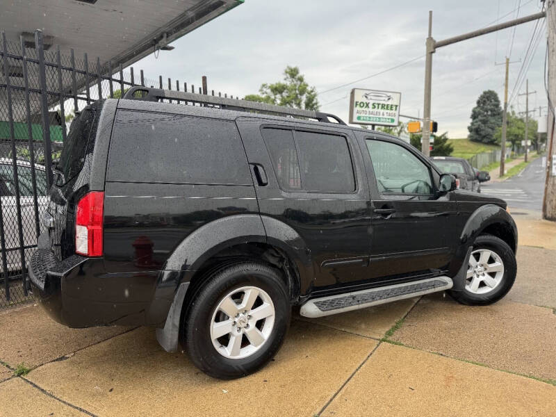 2009 Nissan Pathfinder SE