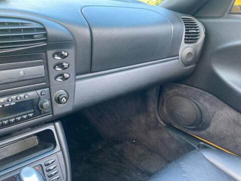 2001 Porsche 911 Carrera