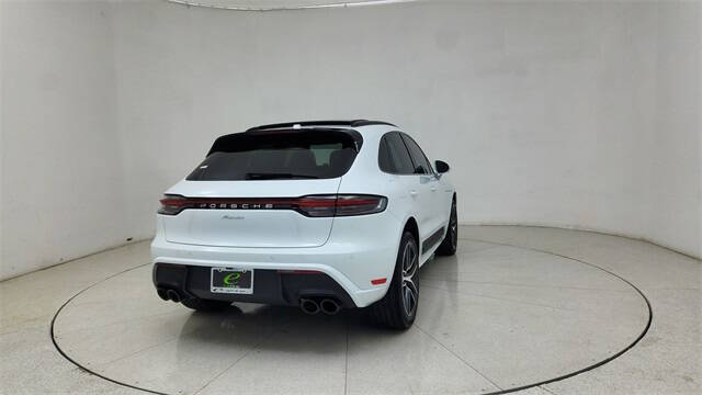 2024 Porsche Macan