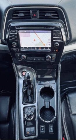 2016 Nissan Maxima 3.5 SR