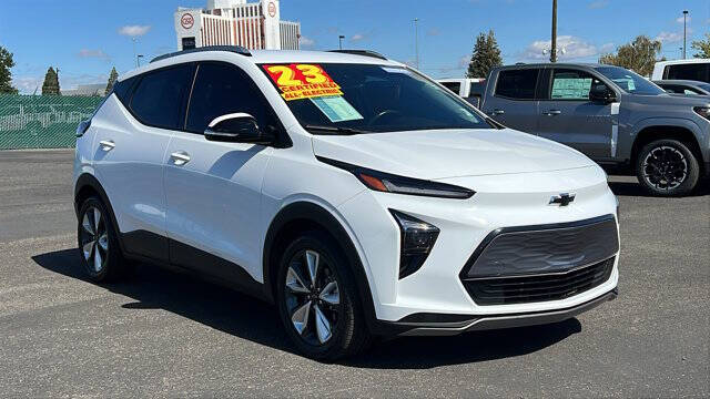 2023 Chevrolet Bolt EUV LT