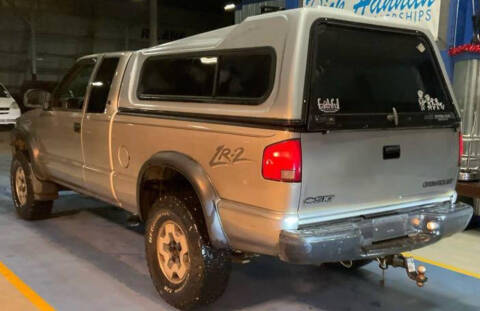 2000 Chevrolet S-10 LS