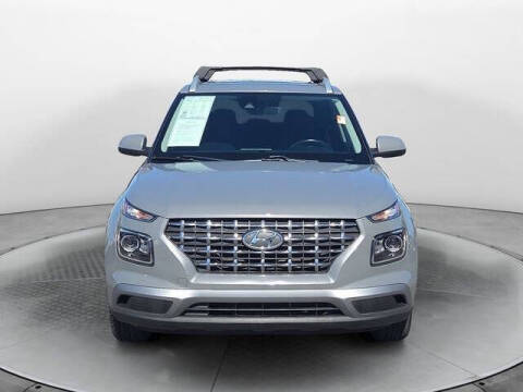 2022 Hyundai Venue SEL