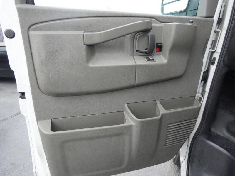 2016 Chevrolet Express 2500