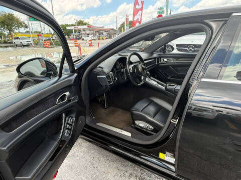 2014 Porsche Panamera 4S Executive