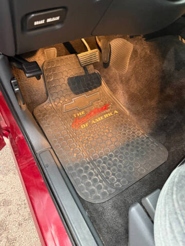 2000 Chevrolet S-10 LS