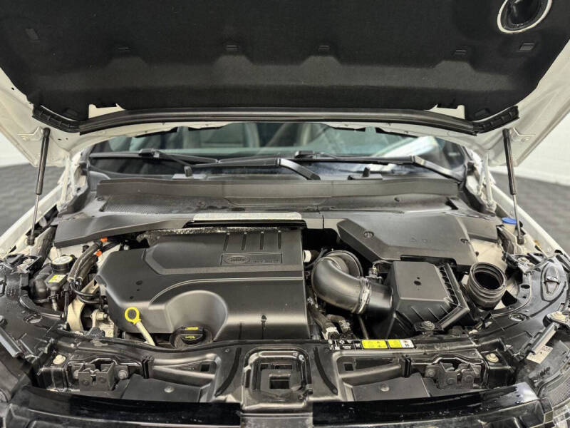 2022 Land Rover Discovery Sport P250 SE R-Dynamic