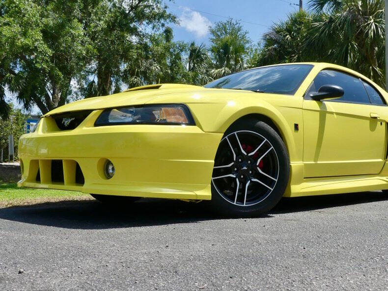 2001 Ford Mustang