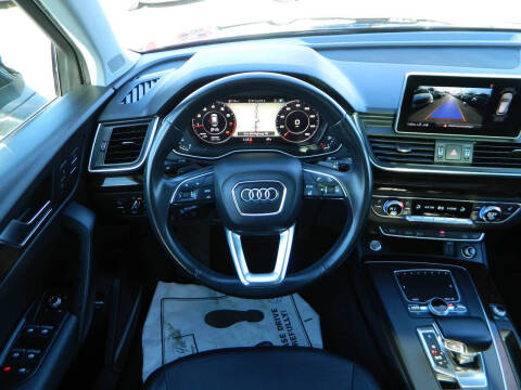 2018 Audi Q5 2.0T quattro Premium Plus